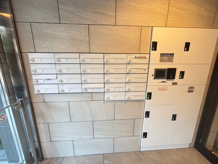 物件外観写真6　(建物設備)