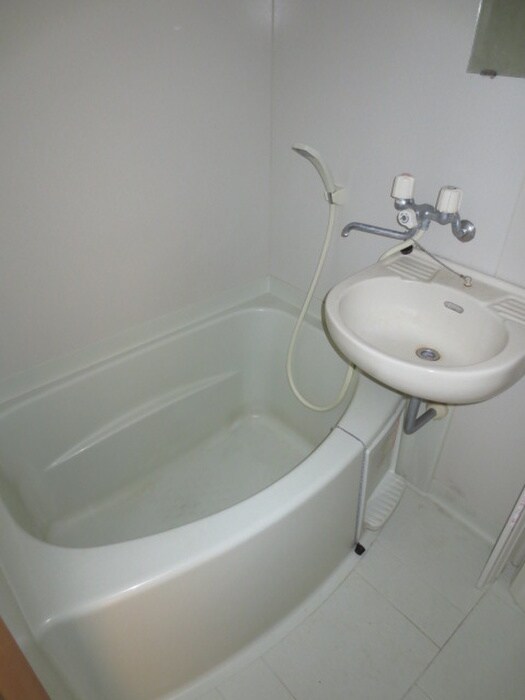 物件内観写真9　(バス／シャワールーム等)