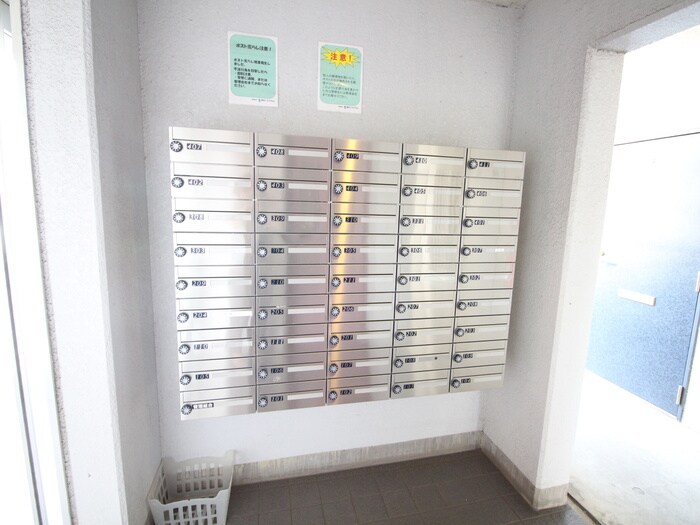 物件外観写真4　(建物設備)