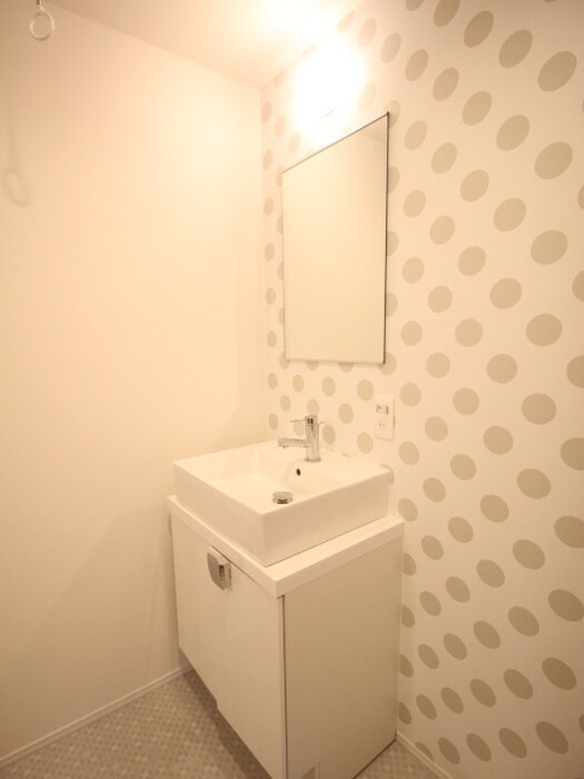 物件内観写真11　(洗面)