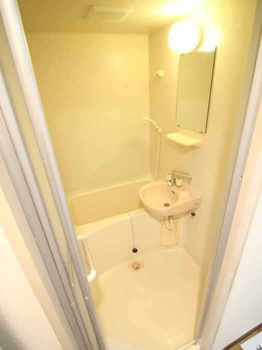 物件内観写真12　(バス／シャワールーム等)