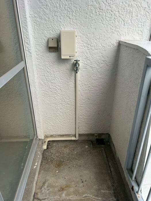 物件内観写真14　(洗濯機置場)