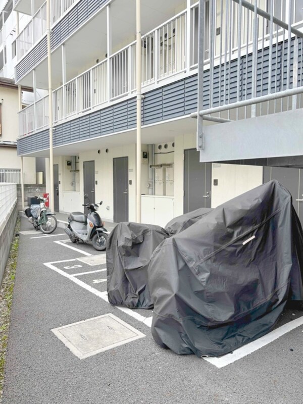 バイク置き場