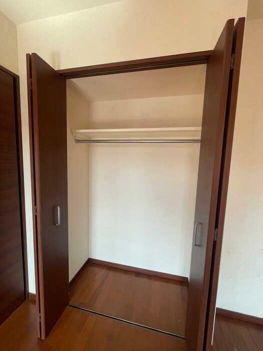 物件内観写真15　(収納)
