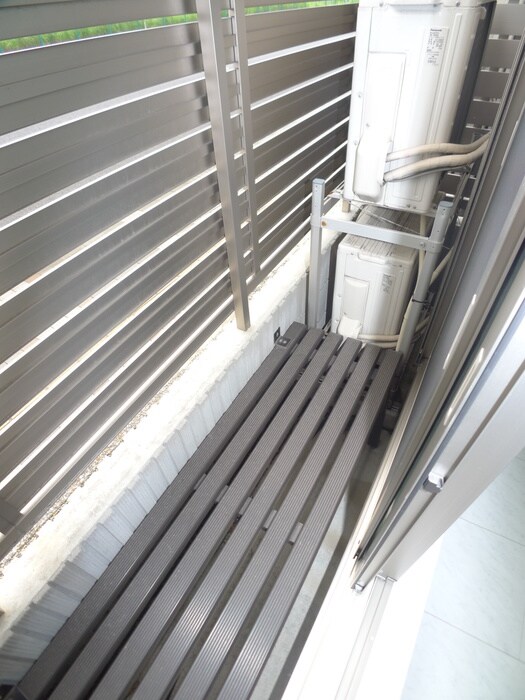 物件内観写真9　(ベランダ・バルコニー)