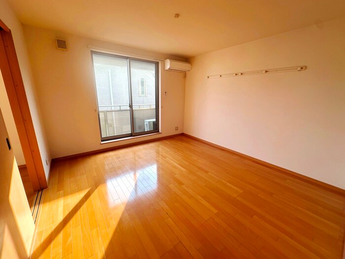 物件内観写真6　(居室)