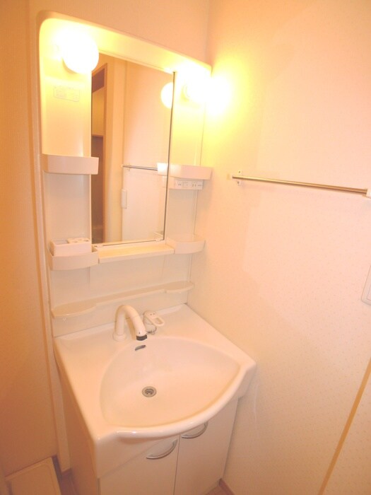 物件内観写真11　(洗面)