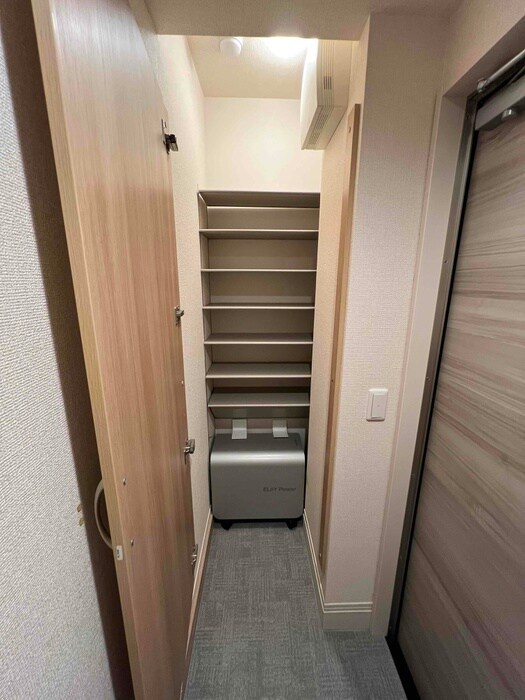 物件内観写真7　(靴箱)