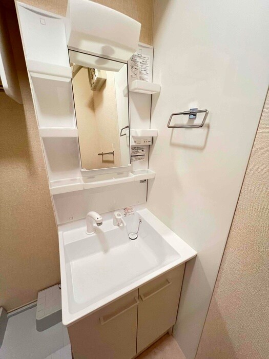 物件内観写真15　(洗面)