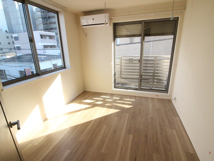 物件内観写真20　(居室)