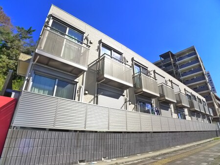 サンコートみどり台外観写真