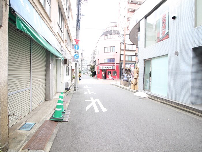 物件外観写真3　(周辺環境)