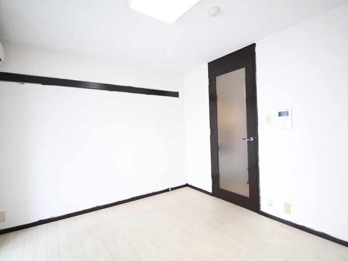 物件内観写真15　(居室)