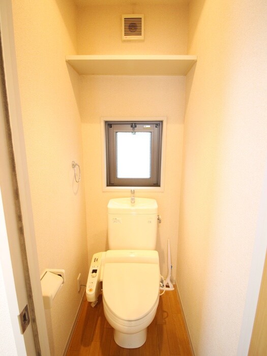 物件内観写真9　(トイレ)