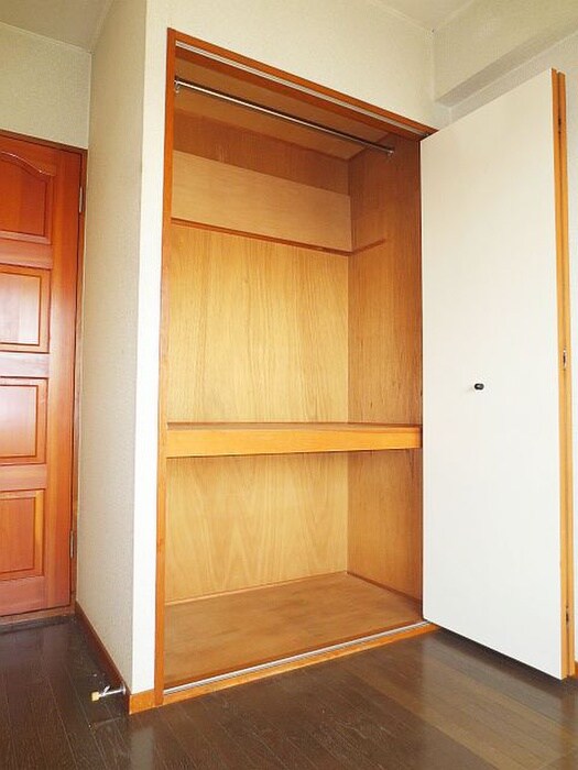 物件内観写真9　(収納)