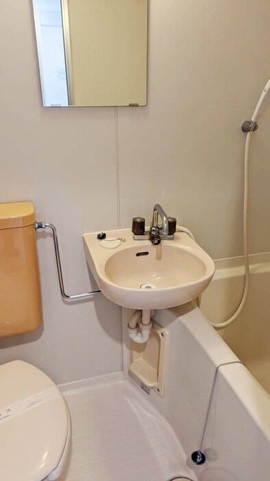 物件内観写真16　(洗面)