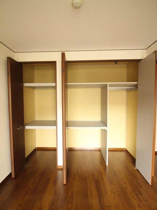 物件内観写真17　(収納)