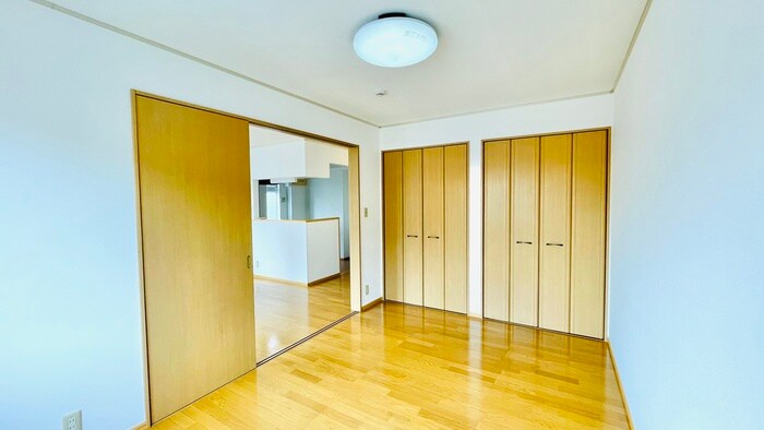 物件内観写真18　(居室)