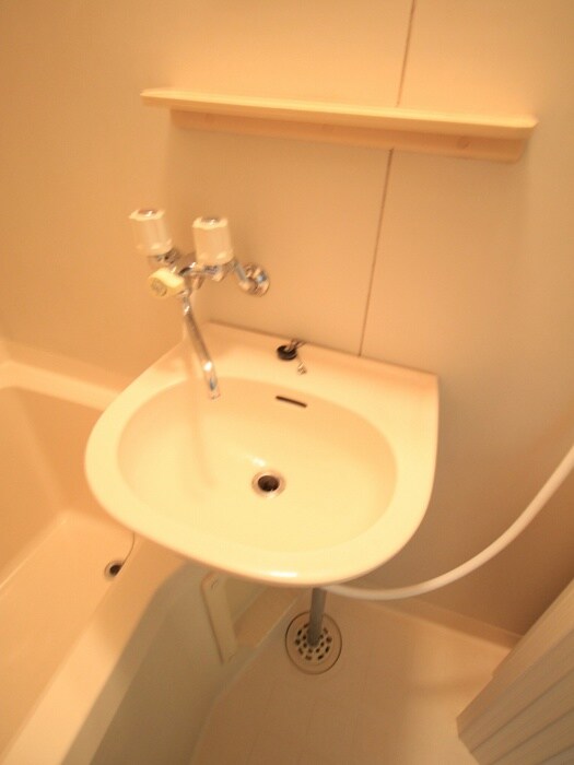 物件内観写真10　(洗面)