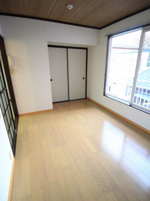 物件内観写真18　(居室)