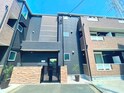 クレストヒル