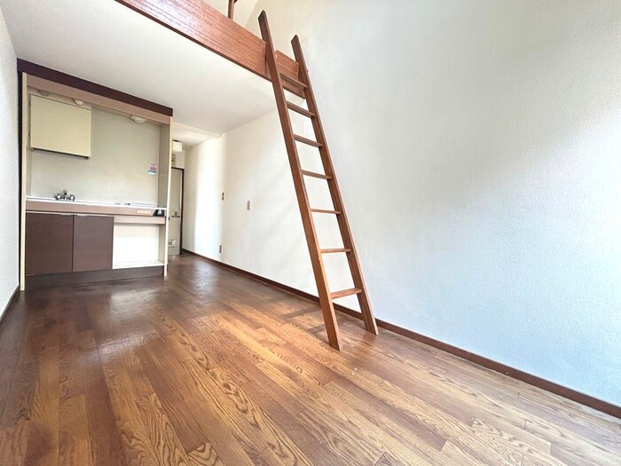 物件内観写真7　(居室)