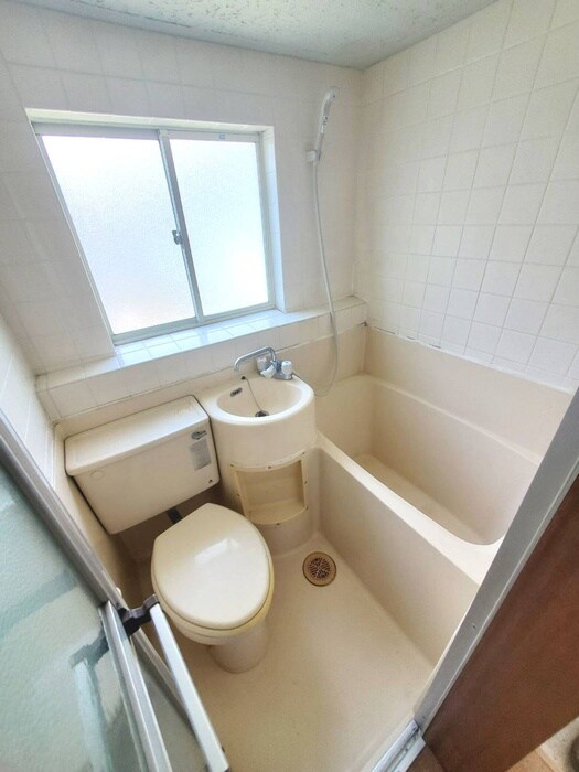 物件内観写真12　(バス／シャワールーム等)