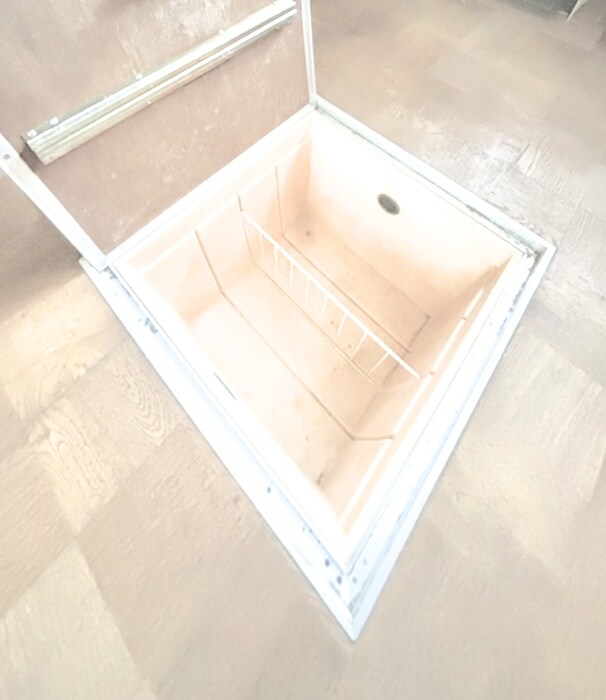 物件内観写真13　(収納)