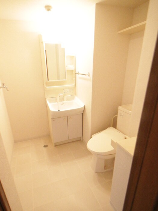 物件内観写真12　(内観写真)