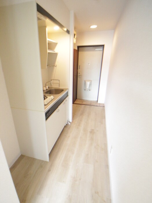 物件内観写真18　(廊下)