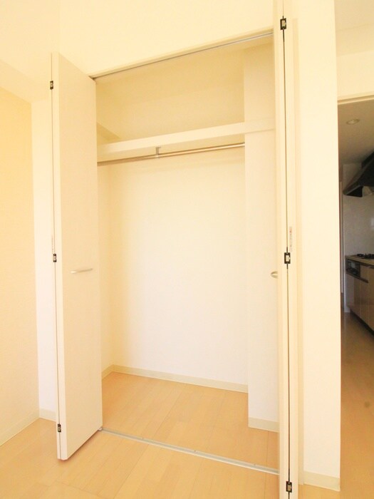 物件内観写真14　(収納)