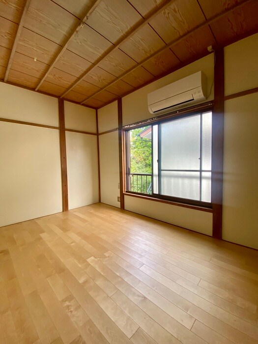 物件内観写真8　(居室)