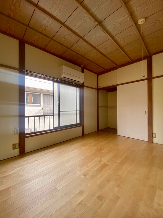 物件内観写真9　(居室)