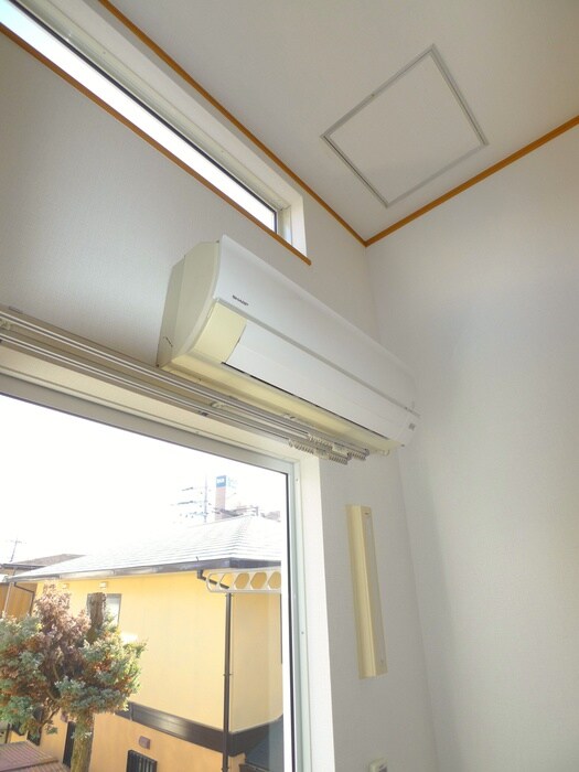 物件内観写真18　(廊下)