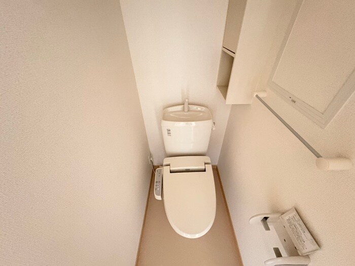 物件内観写真11　(トイレ)