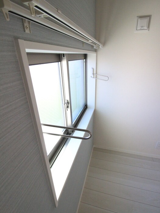 物件内観写真22　(居室)