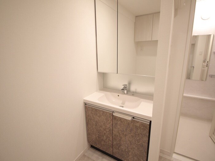物件内観写真11　(洗面)