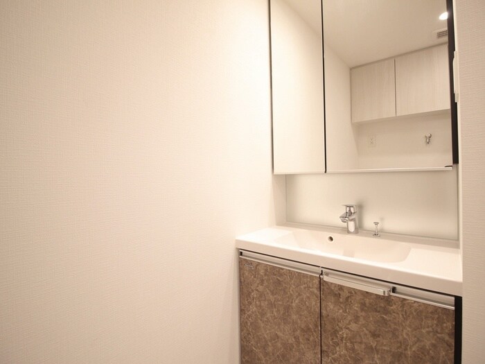 物件内観写真12　(洗面)