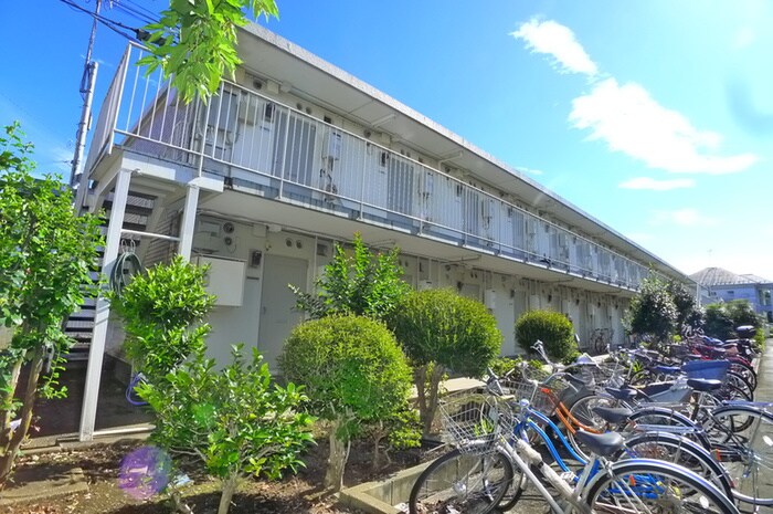 物件外観写真6　(駐輪場)