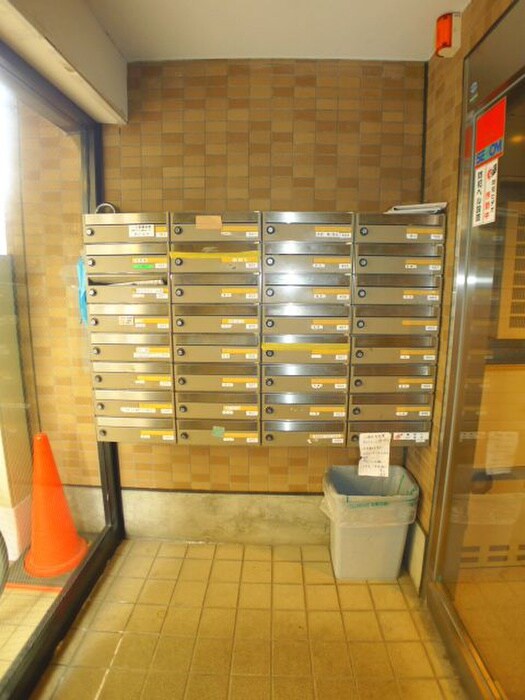 物件外観写真4　(建物設備)