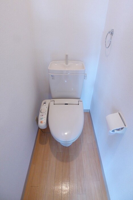 物件内観写真11　(トイレ)