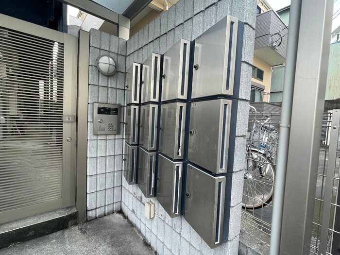 物件外観写真4　(建物設備)