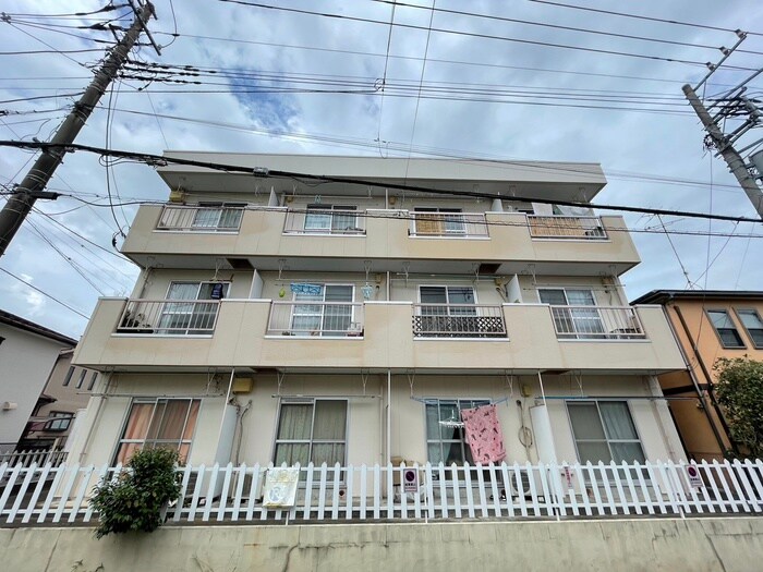 物件外観写真2　(外観写真)