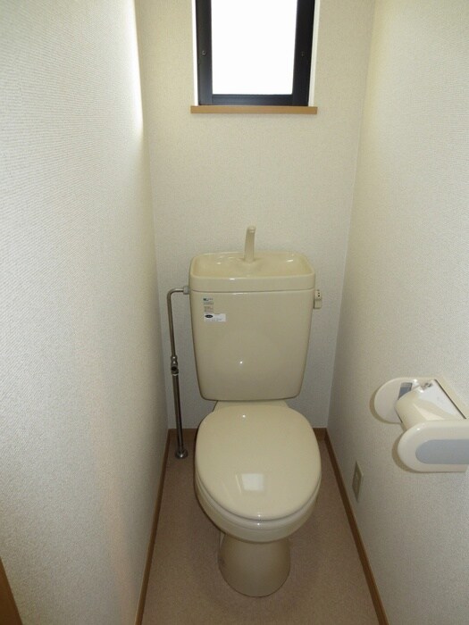 物件内観写真13　(トイレ)