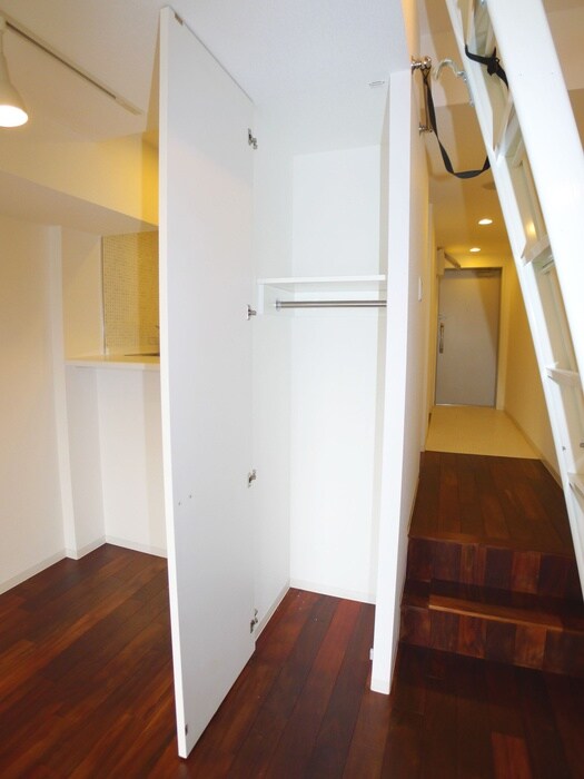 物件内観写真9　(収納)