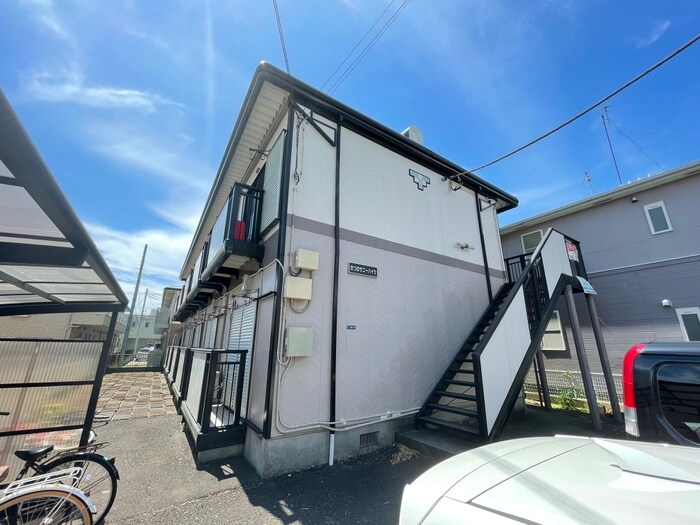 物件外観写真4　(外観写真)