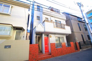 キャロール秋津ビル外観写真