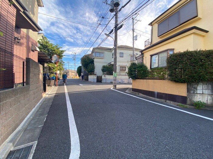 物件外観写真3　(周辺環境)