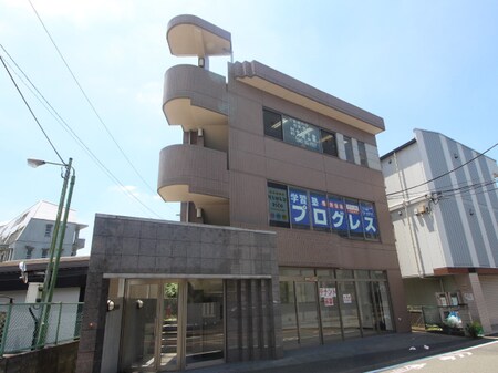 フライヤ－ズ外観写真