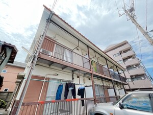 尾崎コ－ポ外観写真